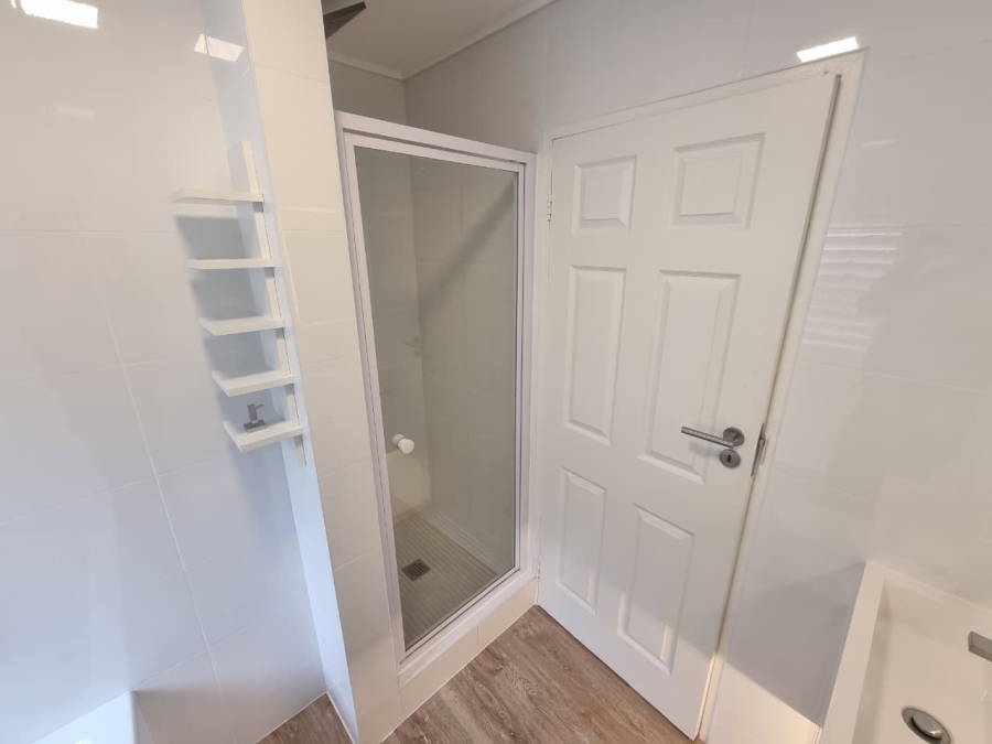 To Let 2 Bedroom Property for Rent in Big Bay Western Cape